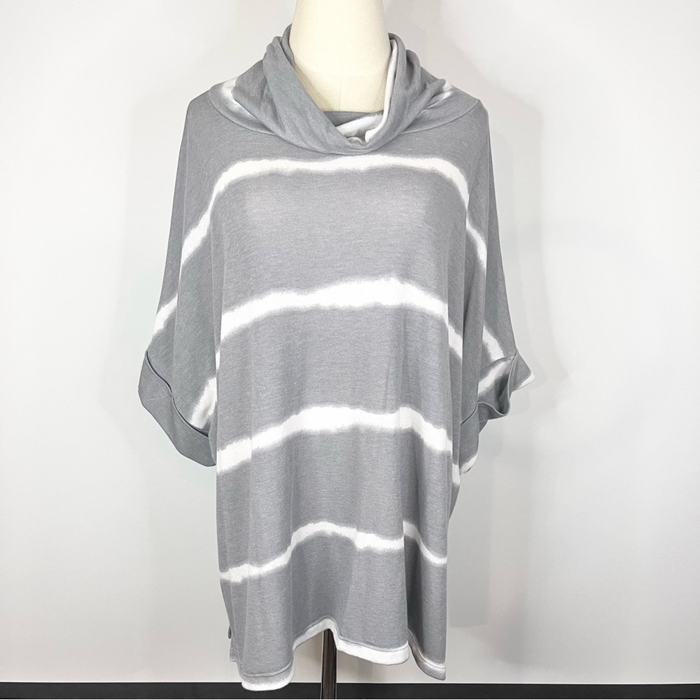 143 STORY // LINE UP Gray White Striped Mock Neck Dolman Pullover Small